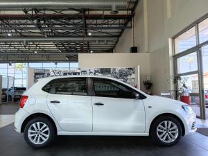 Volkswagen Polo Vivo hatch 1.4 Trendline - Image 2