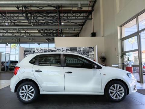 Image Volkswagen Polo Vivo hatch 1.4 Trendline