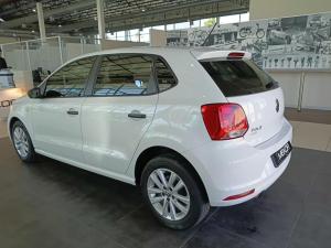 Volkswagen Polo Vivo hatch 1.4 Trendline - Image 4