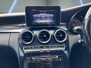 Mercedes-Benz C-Class C180 auto - Image 10