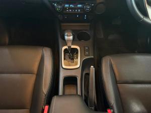 Toyota Hilux 2.8GD-6 48V double cab Raider - Image 18
