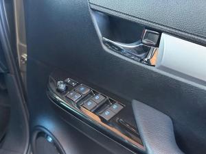 Toyota Hilux 2.8GD-6 48V double cab Raider - Image 26
