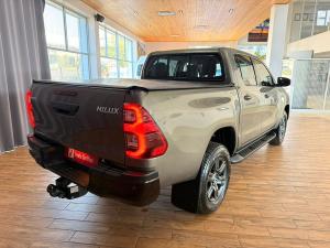 Toyota Hilux 2.8GD-6 48V double cab Raider - Image 8