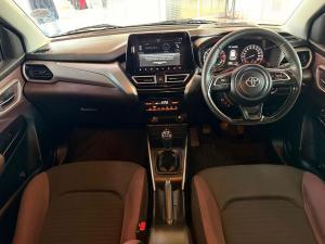 Toyota Starlet Cross 1.5 XR manual - Image 15