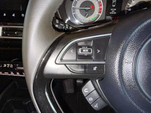 Toyota Starlet Cross 1.5 XR manual - Image 17