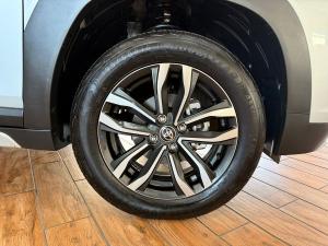 Toyota Starlet Cross 1.5 XR manual - Image 9