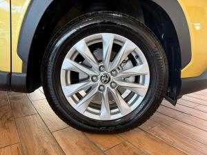 Toyota Corolla Cross 1.8 HEV XS - Image 10
