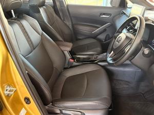 Toyota Corolla Cross 1.8 HEV XS - Image 14