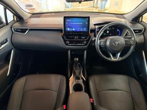 Toyota Corolla Cross 1.8 HEV XS - Image 16