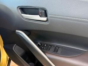Toyota Corolla Cross 1.8 HEV XS - Image 25