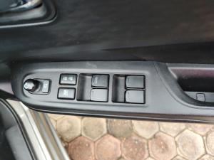 Suzuki Swift 1.2 GL+ manual - Image 25