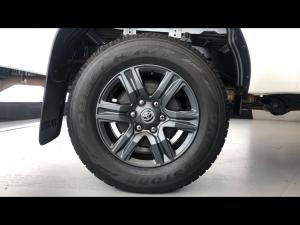 Toyota Hilux 2.4GD-6 single cab Raider manual - Image 20