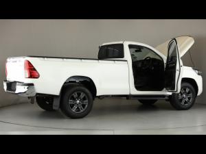 Toyota Hilux 2.4GD-6 single cab Raider manual - Image 31