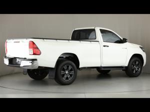 Toyota Hilux 2.4GD-6 single cab Raider manual - Image 2