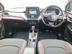 Toyota Starlet Cross 1.5 XS auto - Image 6
