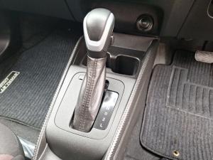 Toyota Starlet Cross 1.5 XS auto - Image 13