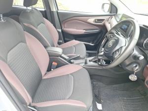 Toyota Starlet Cross 1.5 XS auto - Image 16