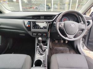 Toyota Corolla Quest 1.8 Plus manual - Image 6