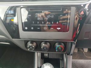 Toyota Corolla Quest 1.8 Plus manual - Image 14