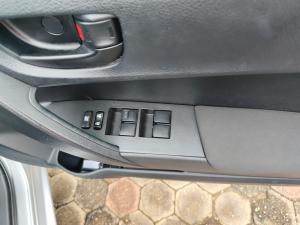 Toyota Corolla Quest 1.8 Plus manual - Image 26