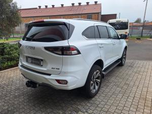 Isuzu mu-X 3.0TD Onyx 4x4 - Image 2