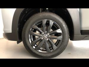 Toyota Starlet Cross 1.5 XS auto - Image 18