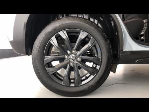 Toyota Starlet Cross 1.5 XS auto - Image 20