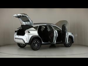 Toyota Starlet Cross 1.5 XS auto - Image 31