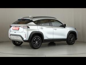 Toyota Starlet Cross 1.5 XS auto - Image 2