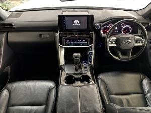 Toyota Land Cruiser 300 3.3D GX-R - Image 6