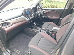 Toyota Starlet Cross 1.5 XS auto - Image 7