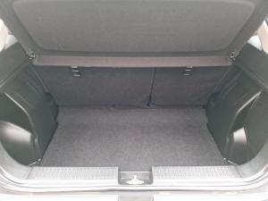 Toyota Starlet Cross 1.5 XS auto - Image 19