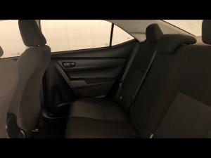Toyota Corolla Quest 1.8 Plus manual - Image 11