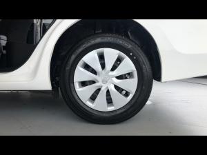 Toyota Corolla Quest 1.8 Plus manual - Image 19