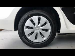 Toyota Corolla Quest 1.8 Plus manual - Image 20