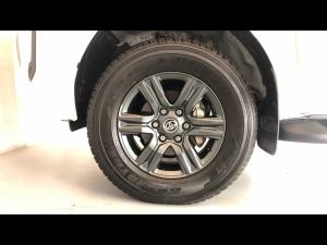 Toyota Hilux 2.4GD-6 single cab Raider manual - Image 18