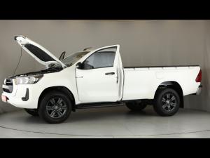 Toyota Hilux 2.4GD-6 single cab Raider manual - Image 27