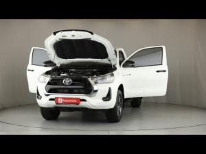 Toyota Hilux 2.4GD-6 single cab Raider manual - Image 28