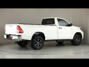 Toyota Hilux 2.4GD-6 single cab Raider manual - Image 2