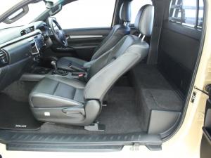 Toyota Hilux 2.8GD-6 Xtra cab 4x4 Legend auto - Image 8