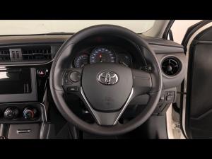 Toyota Corolla Quest 1.8 Plus manual - Image 8