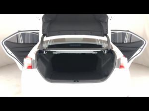 Toyota Corolla Quest 1.8 Plus manual - Image 13