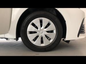 Toyota Corolla Quest 1.8 Plus manual - Image 17