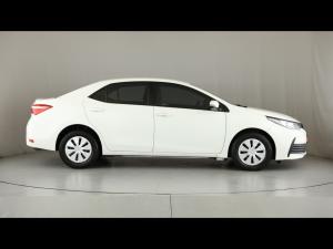 Toyota Corolla Quest 1.8 Plus manual - Image 3