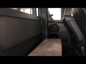 Toyota Hilux 2.8GD-6 Xtra cab 4x4 Legend auto - Image 12