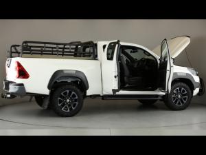Toyota Hilux 2.8GD-6 Xtra cab 4x4 Legend auto - Image 31