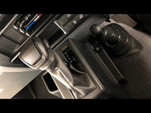 Toyota Land Cruiser 76 2.8GD-6 station wagon VX - Image 15