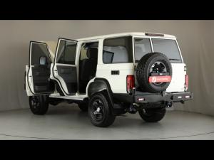 Toyota Land Cruiser 76 2.8GD-6 station wagon VX - Image 25