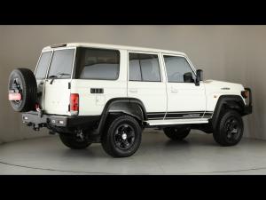 Toyota Land Cruiser 76 2.8GD-6 station wagon VX - Image 2
