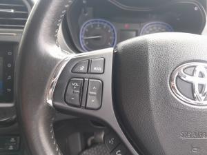 Toyota Urban Cruiser 1.5 XR - Image 9